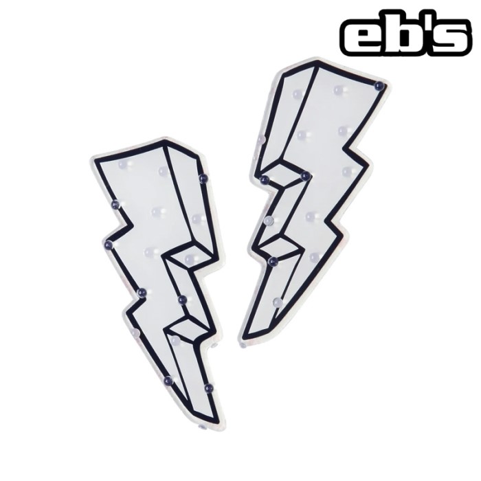 ǰ 